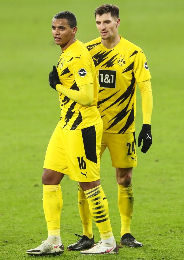 Borussia Dortmund Meunier Akanji