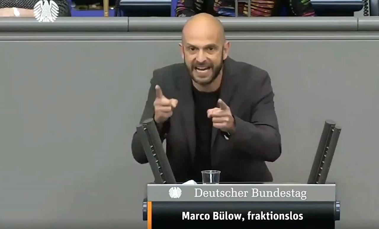 Der Dortmunder Marco Bülow mit Wut-Rede im Bundestag.