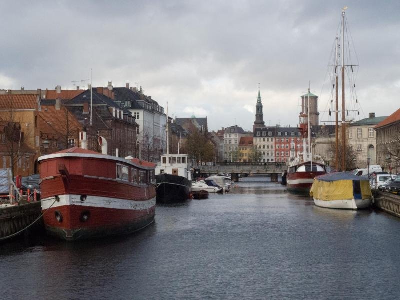 Dänemark lockert seine Corona-Beschränkungen wieder. Zoos, Vergnügungsparks, Museen, Kunsthallen und andere Einrichtungen dürfen bald wieder Besucher empfangen.