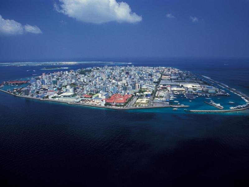 Eine Stadt mitten im Meer: Anflug auf Malé, die Hauptstadt der Malediven.