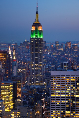 Der Name des Empire State Buildings ist von The Empire State abgeleitet, einem Spitznamen des US-Bundesstaates New York. 