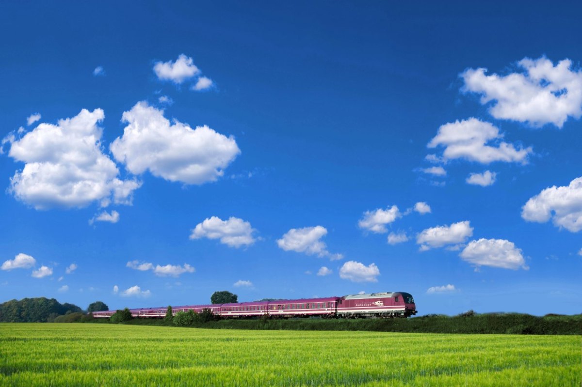 Euro-Express Autozug Düsseldorf.jpg