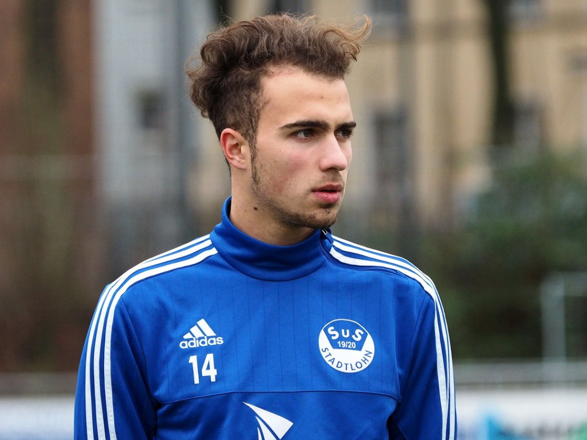 FC-Kray-RWO-Neustädter.jpg