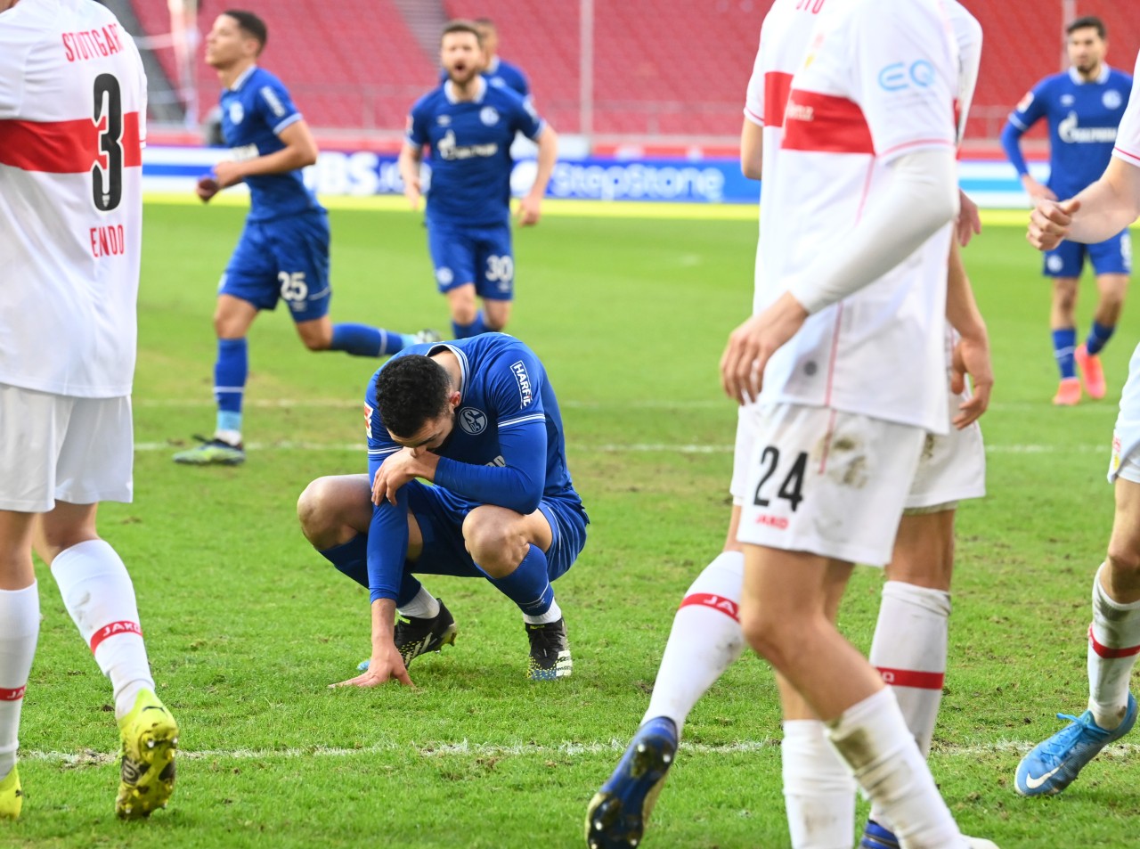 Ex-Schalke-Profi Nabil Bentaleb hat wohl nach langer Leidenszeit einen neuen Klub gefunden.