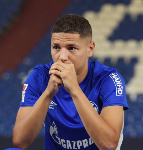 Schalke-Profi Amine Harit verkündete gleich zwei traurige Nachrichten auf Instagram.
