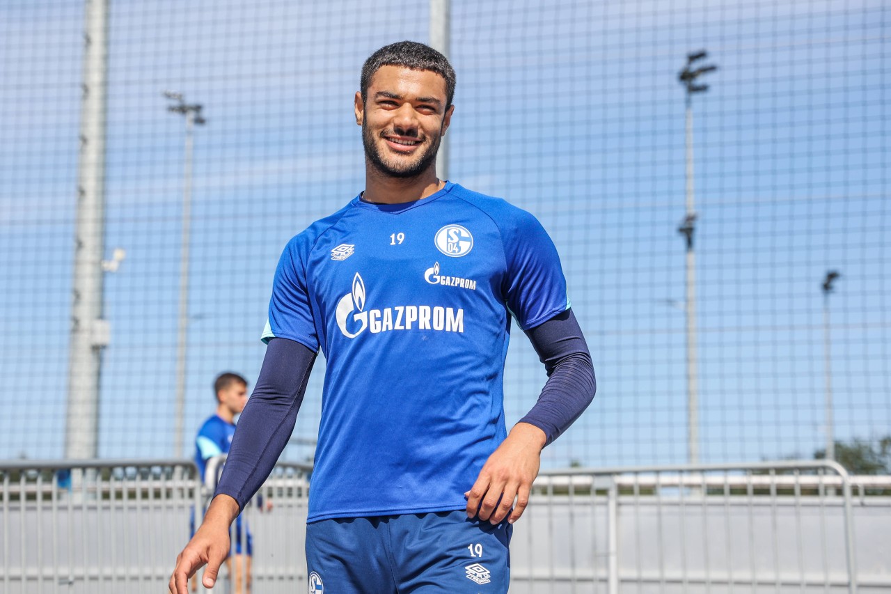 Auch Ozan Kabak könnte Schalke 04 noch diesen Sommer verlassen.