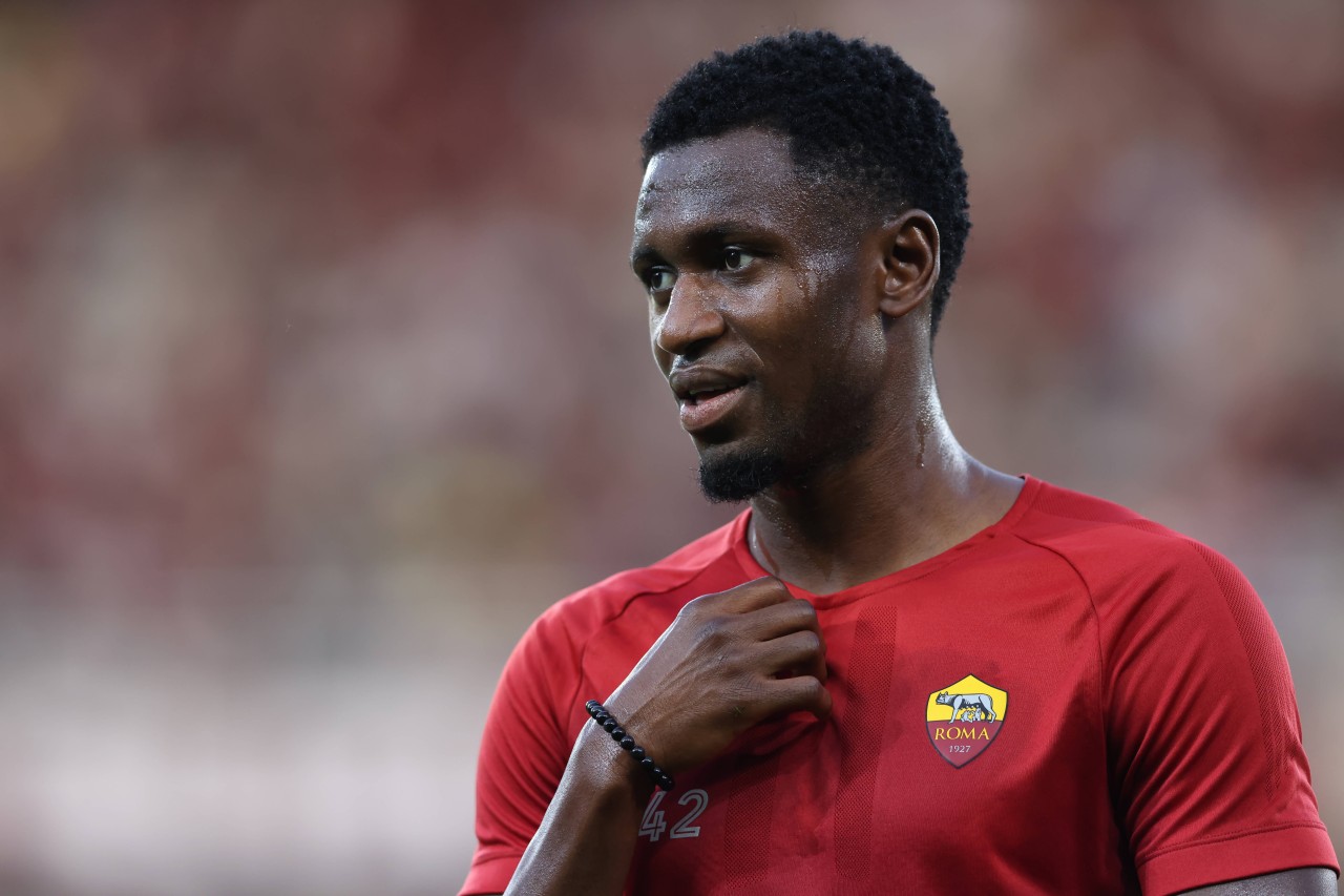 Der FC Schalke 04 soll an einer Leihe von Amadou Diawara interessiert sein. 
