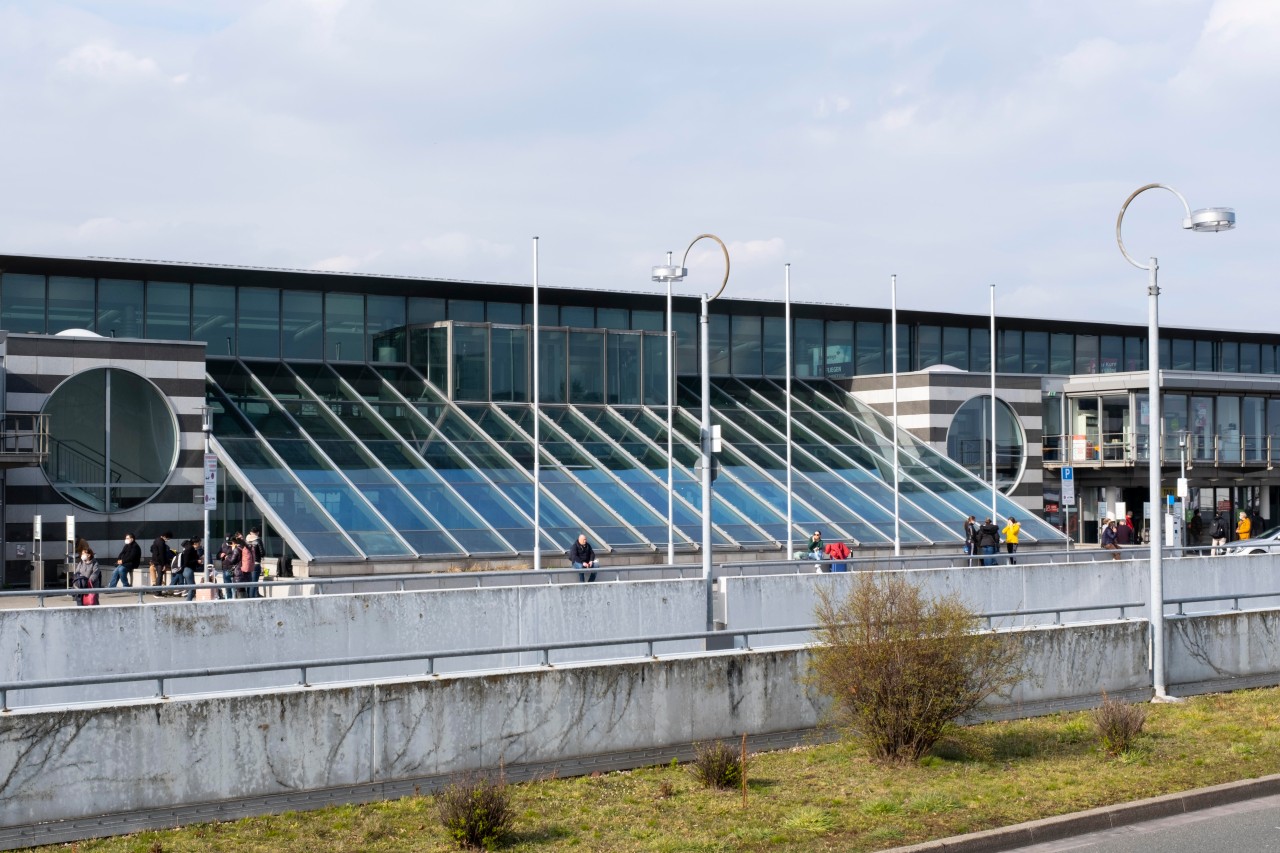 Der Flughafen Dortmund freut sich über einen bevorstehenden Rekord-Winter.