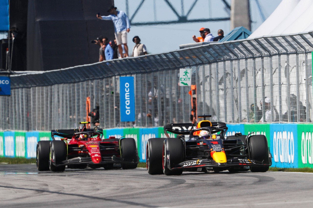 Formel 1: Duelliert sich Max Verstappen (Red Bull) mit Carlos Sainz (Ferrari) bald in dessen Heimatstadt in Madrid?