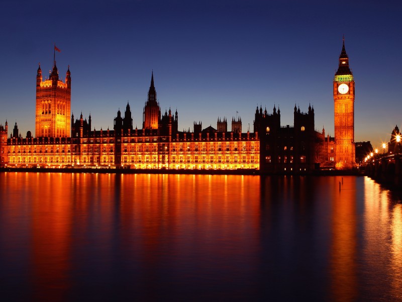 Der berühmteste Teil des Westminster Palast ist wohl sein Glockenturm: Big Ben bezeichnet dabei die größte Glocke, nicht etwa den Uhrenturm selbst. Künftig wird der Turm den Namen Elizabeth Tower tragen - eine Initiative zum Diamantenen Thronjubiläum von Queen Elizabeth II.