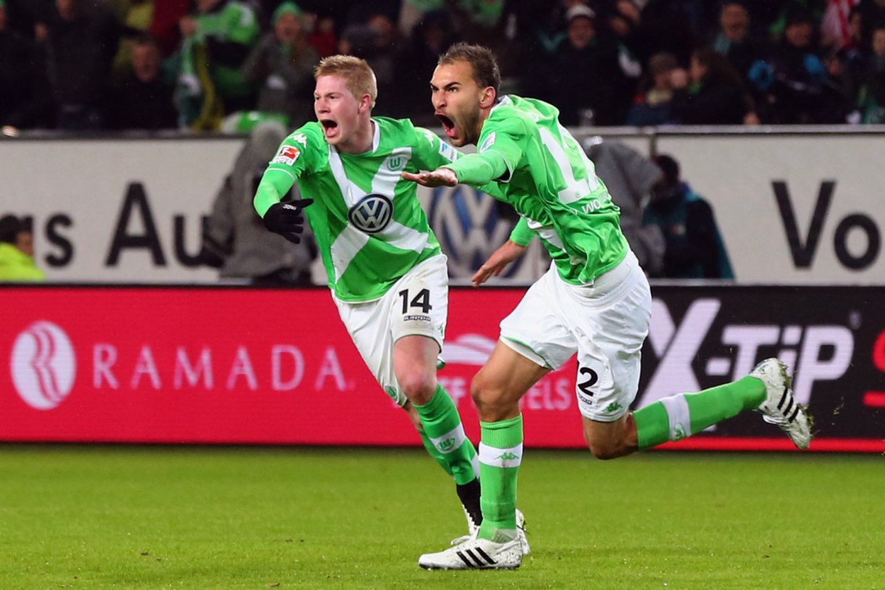 De Bruyne und Dost schießen Wolfsburg zum 41 gegen Bayern