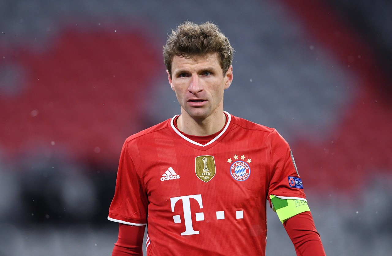 Ausgerechnet Bayerns Thomas Müller freut sich über die Bundesliga-Tore von Erling Haaland.