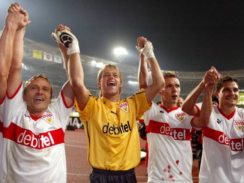 In der Liga lief es für den VfB im Jahr 2003 fast perfekt. Am Ende feierten die Schwaben den Vize-Meistertitel.