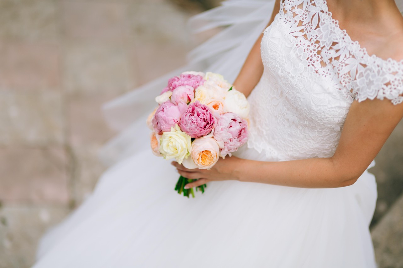 Hochzeit: Eine Braut fordert ein komplettes Umstyling von ihrer Schwester. (Symbolbild) 