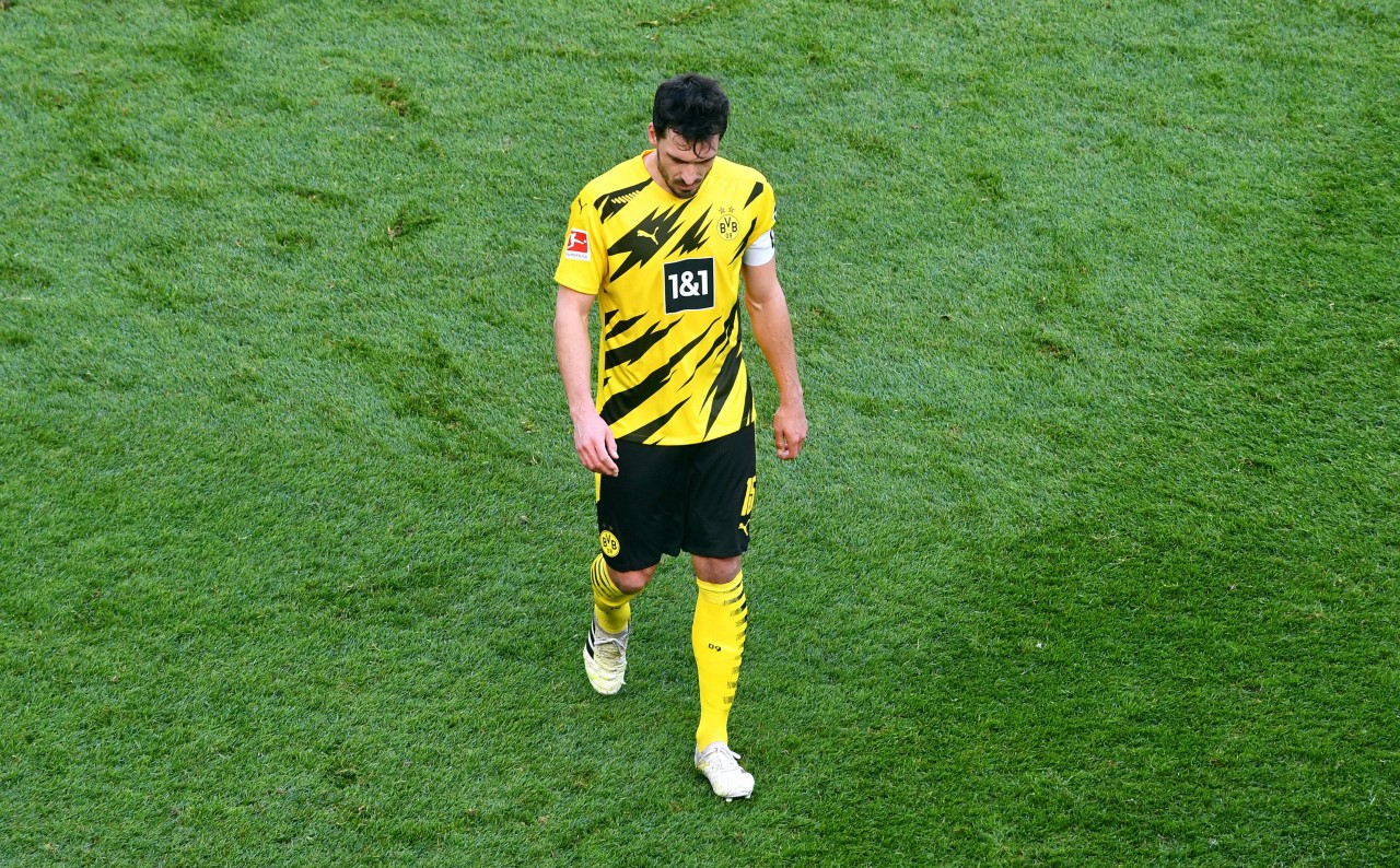Nach dem Unentschieden gegen den 1. FC Köln war Mats Hummels sichtlich geknickt. 