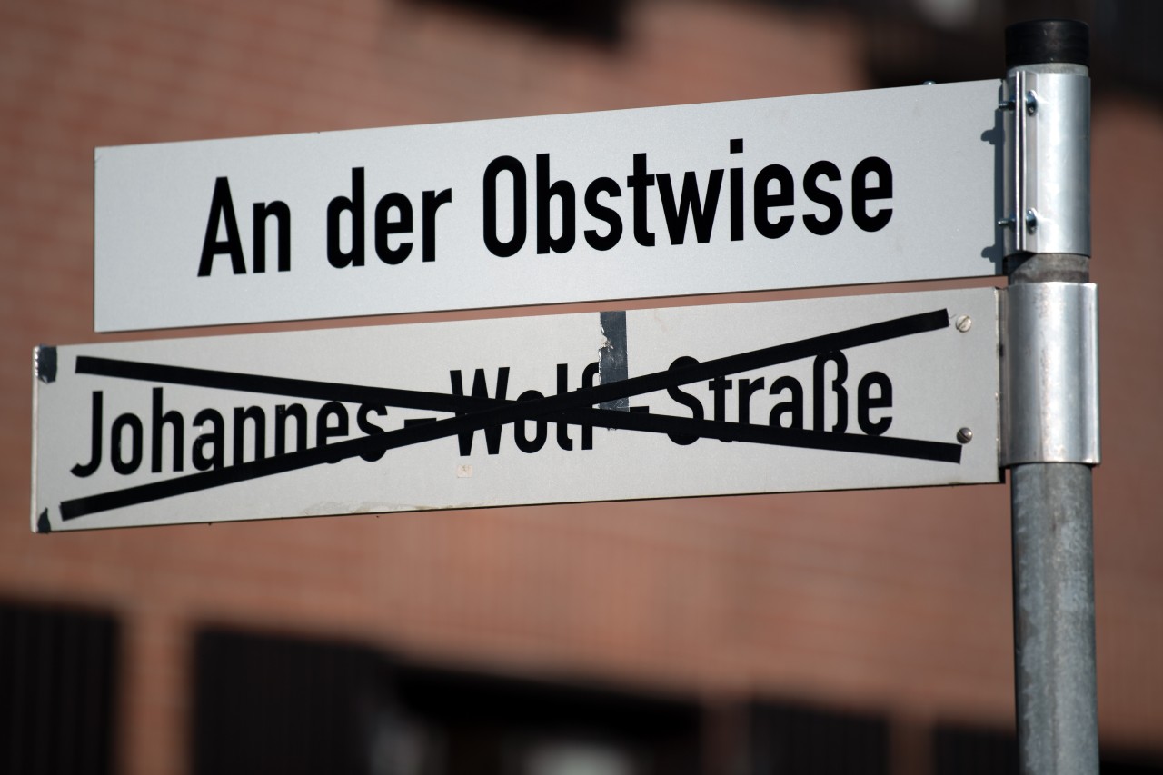 Die NRW-Stadt Korschenbroich hat mit der Umbenennung der Straße ein Zeichen gesetzt.