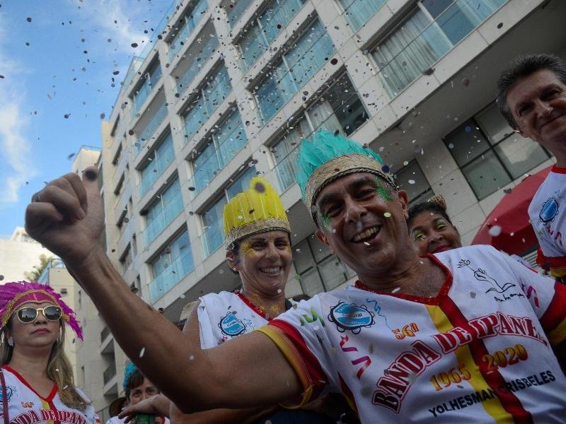 Nach dem coronabedingten Komplettausfall 2021 soll der weltberühmte Karneval in Rio de Janeiro 2022 stattfinden.