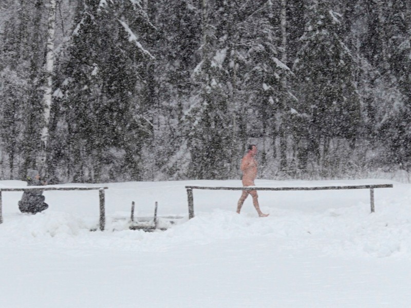 Rund 600 Menschen haben am Sonntag am vierten Europäischen Sauna-Marathon in Estland teilgenommen. 