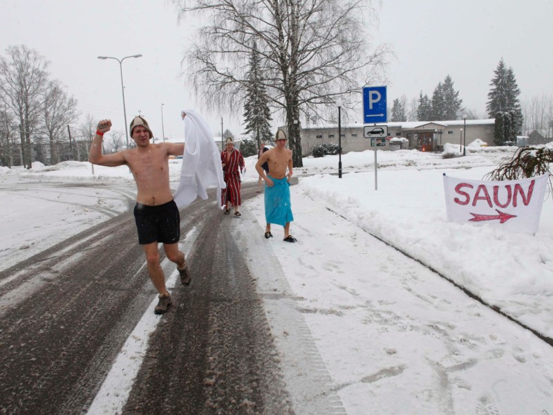 Rund 600 Menschen haben am Sonntag am vierten Europäischen Sauna-Marathon in Estland teilgenommen. 