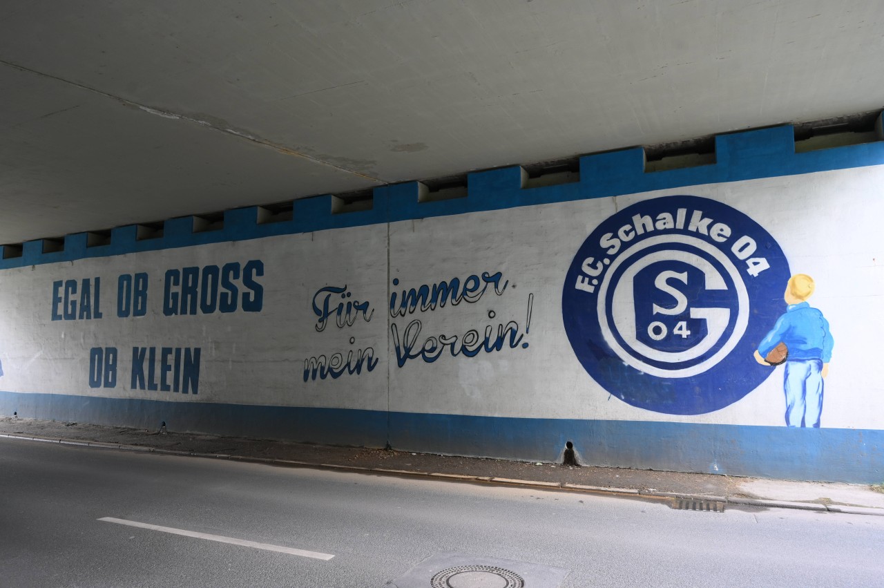 Traurige Nachricht für viele Fans des FC Schalke 04.
