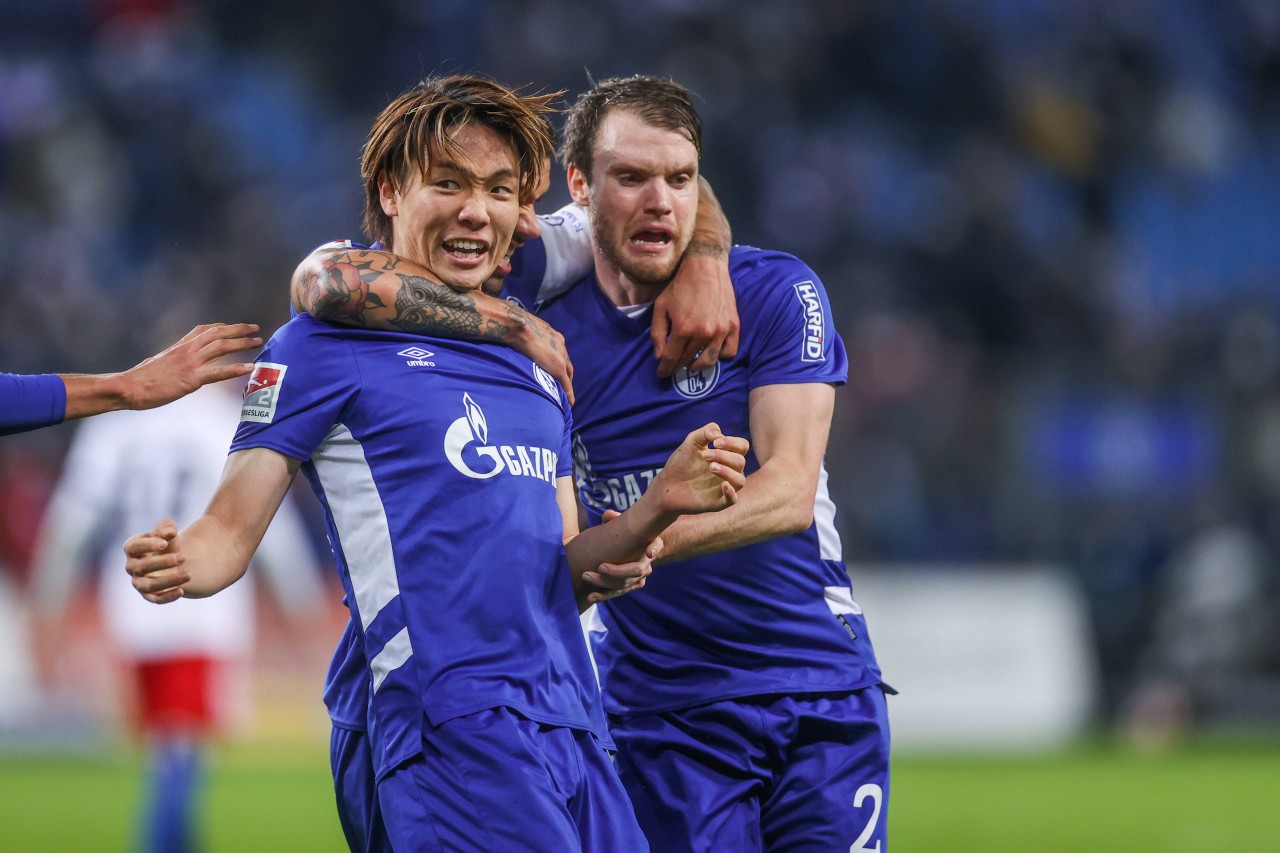 Schalkes Überflieger: Ko Itakura und Thomas Ouwejan