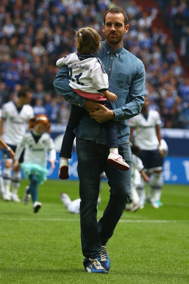 Schalke-Metzelder.jpg