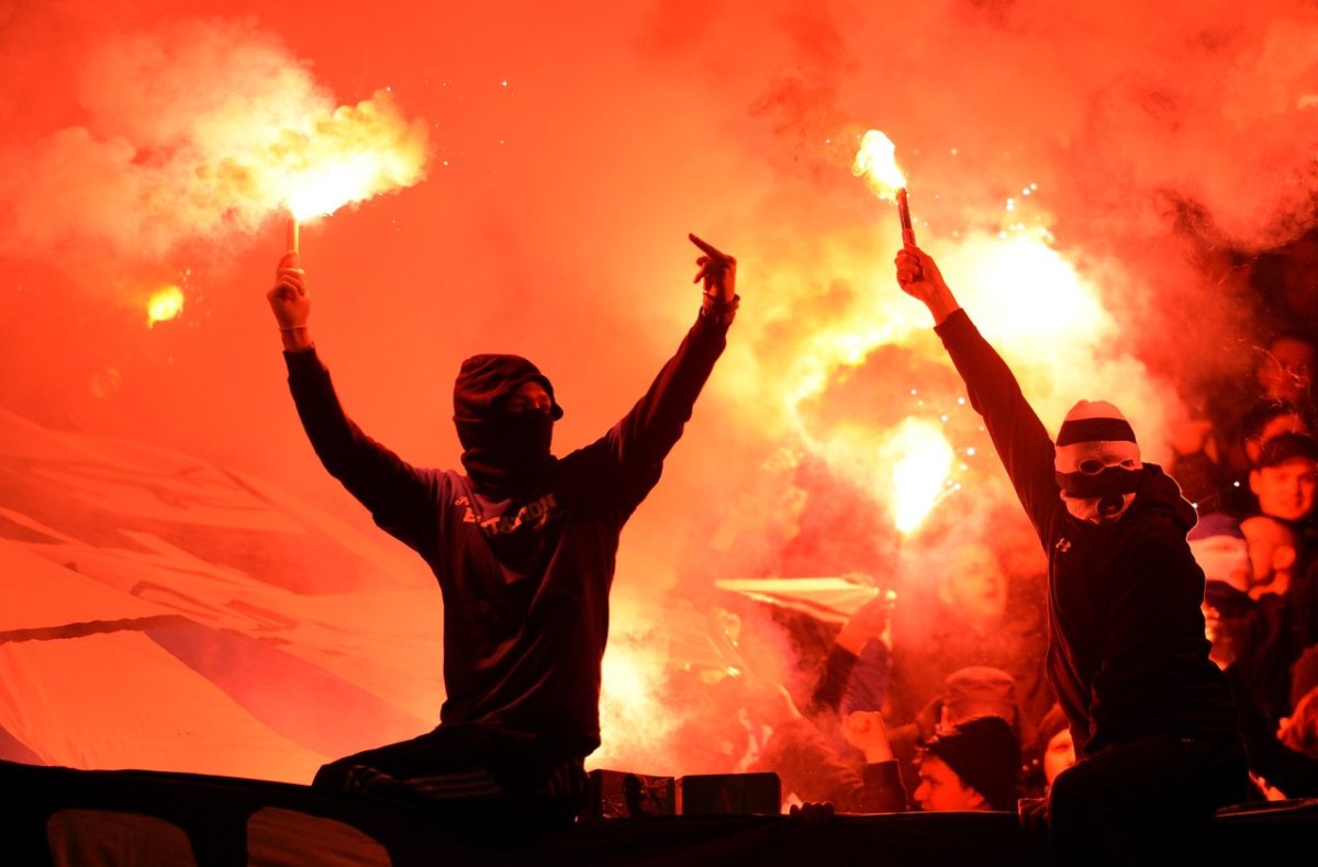 Schalke-Pyro.jpg