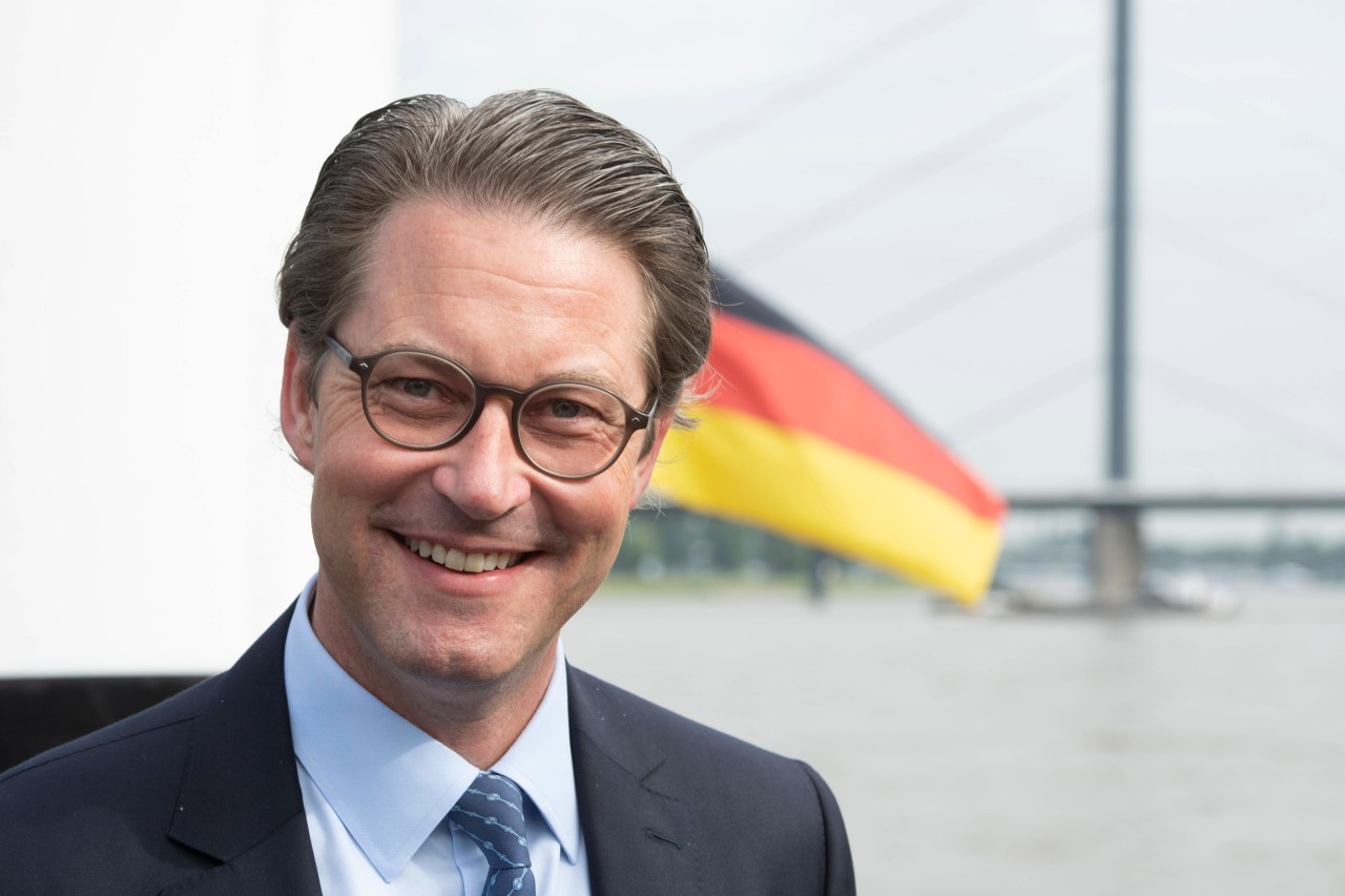 Nach dem PKW-Maut-Desaster in der Kritik: Bundesverkehrsminister Andreas Scheuer. Er soll im Amt besonders Bayern im Fokus gehabt haben, erklärte nun CSU-Parteichef Markus Söder. 