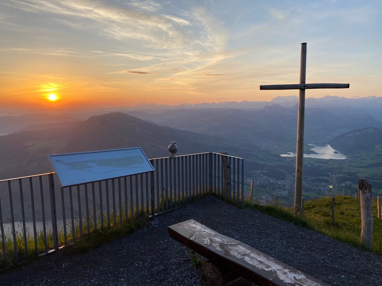 Der Sonnenaufgang auf der Rigi gehört zu einem Besuch auf der "Königin der Berge" dazu. 