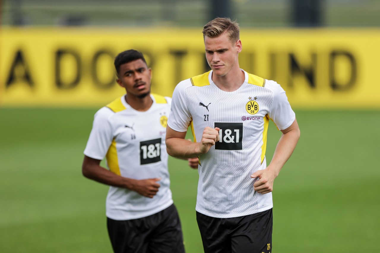 Steffen Tigges (r.) verlässt Borussia Dortmund.