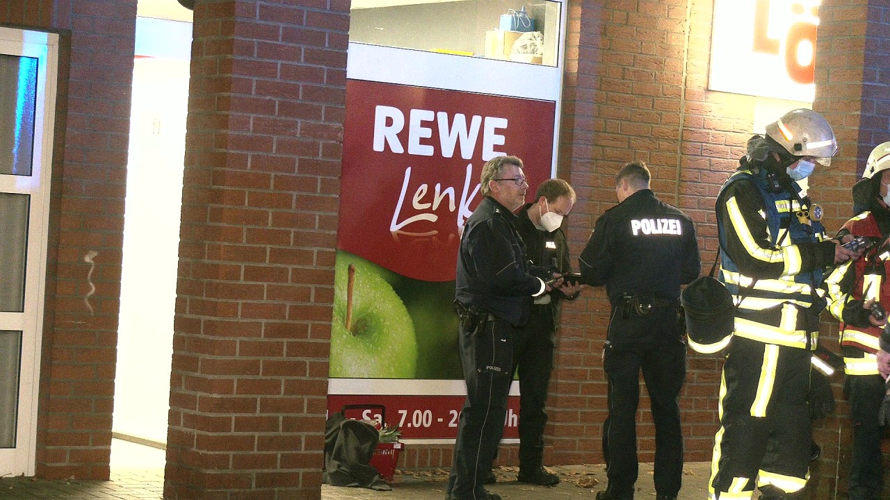 Ein Rewe in Bochum wurde Opfer eines Raubüberfalls.