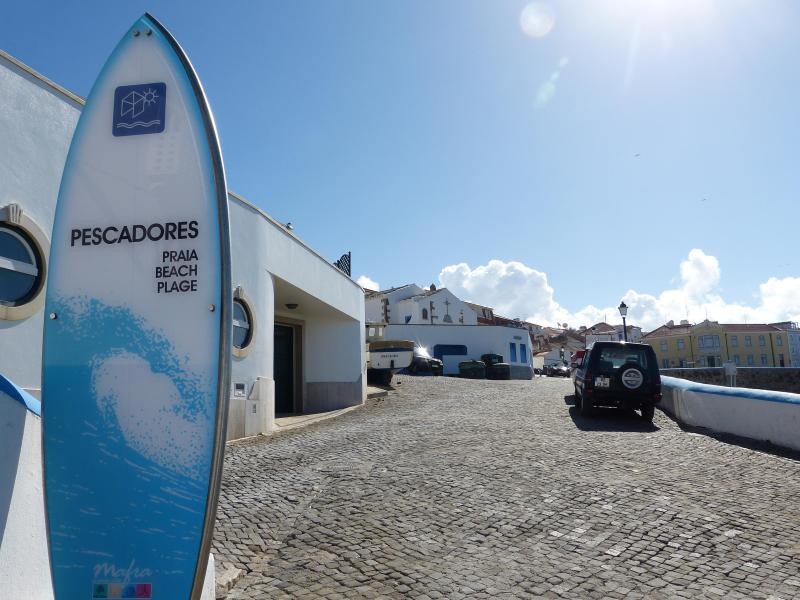 Am Praia dos Pescadores fing alles an: Hier stiegen 1967 die ersten Surfer ins Wasser.