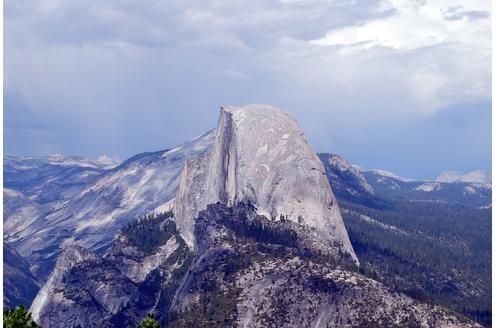Jährlich zieht der kalifornische Yosemite-Nationalpark rund drei Millionen Besucher an. 