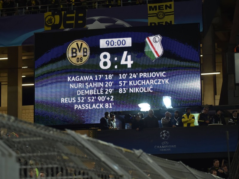 An dieses Spiel werden sich alle Borussen noch lange erinnern. Beim 8:4 (1) gegen Legia Warschau pulverisierte Dortmund unzählige Champions League-Rekorde. Vorne und hinten knallte es fast im Minutentakt und ganz Europa staunte.