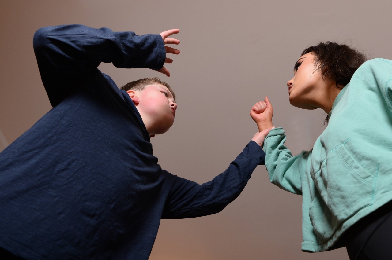 Im Dortmunder Norden eskaliert ein Streit zwischen Kindern – sogar die Polizei muss kommen. (Symbolbild)