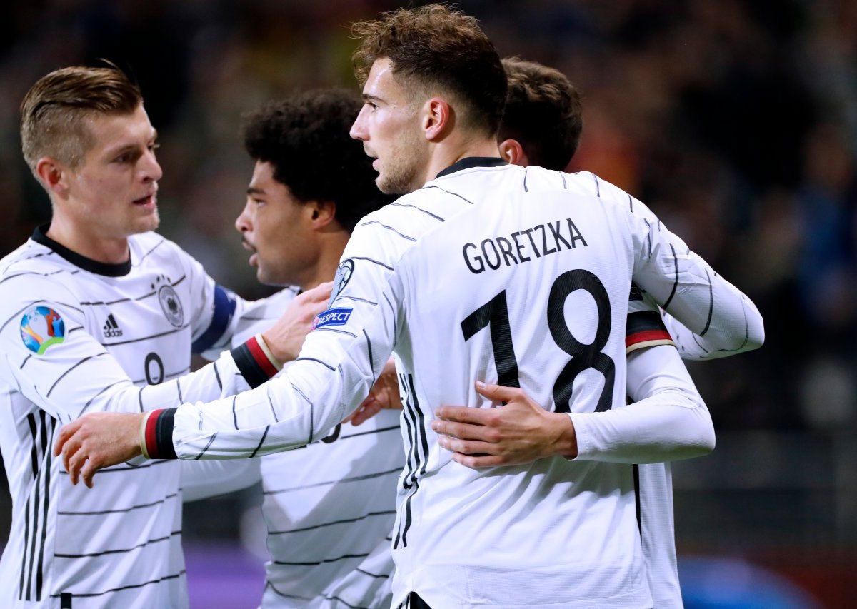 em2021-dfb.jpg