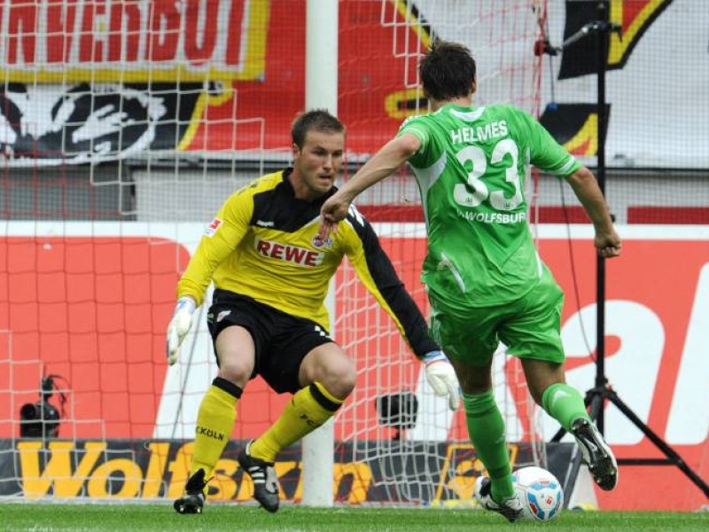 Patrick Helmes hat seinen Torriecher beim Auswärtsspiel des VfL Wolfsburg beim 1. FC Köln eindrucksvoll unter Beweis gestellt. Der ehemalige Kölner schenkte seinem Ex-Klub gleich zwei Tore (Endstand 0:3) ein und...