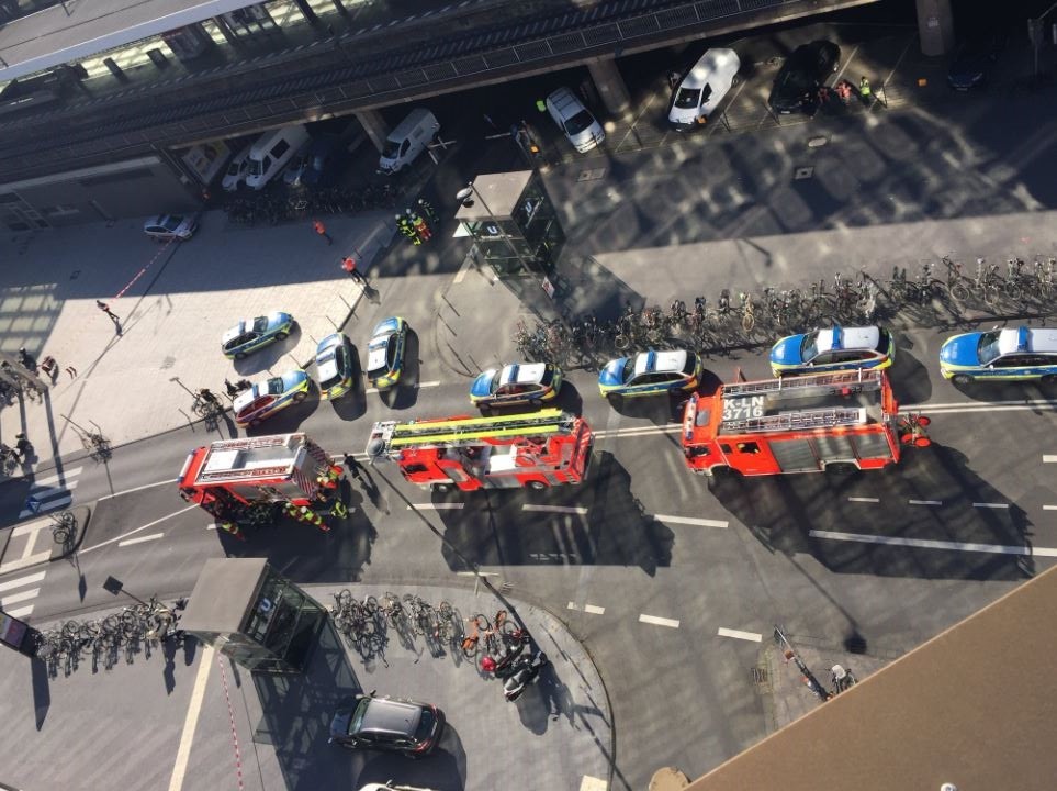 Großeinsatz der Polizei am Kölner Hauptbahnhof.