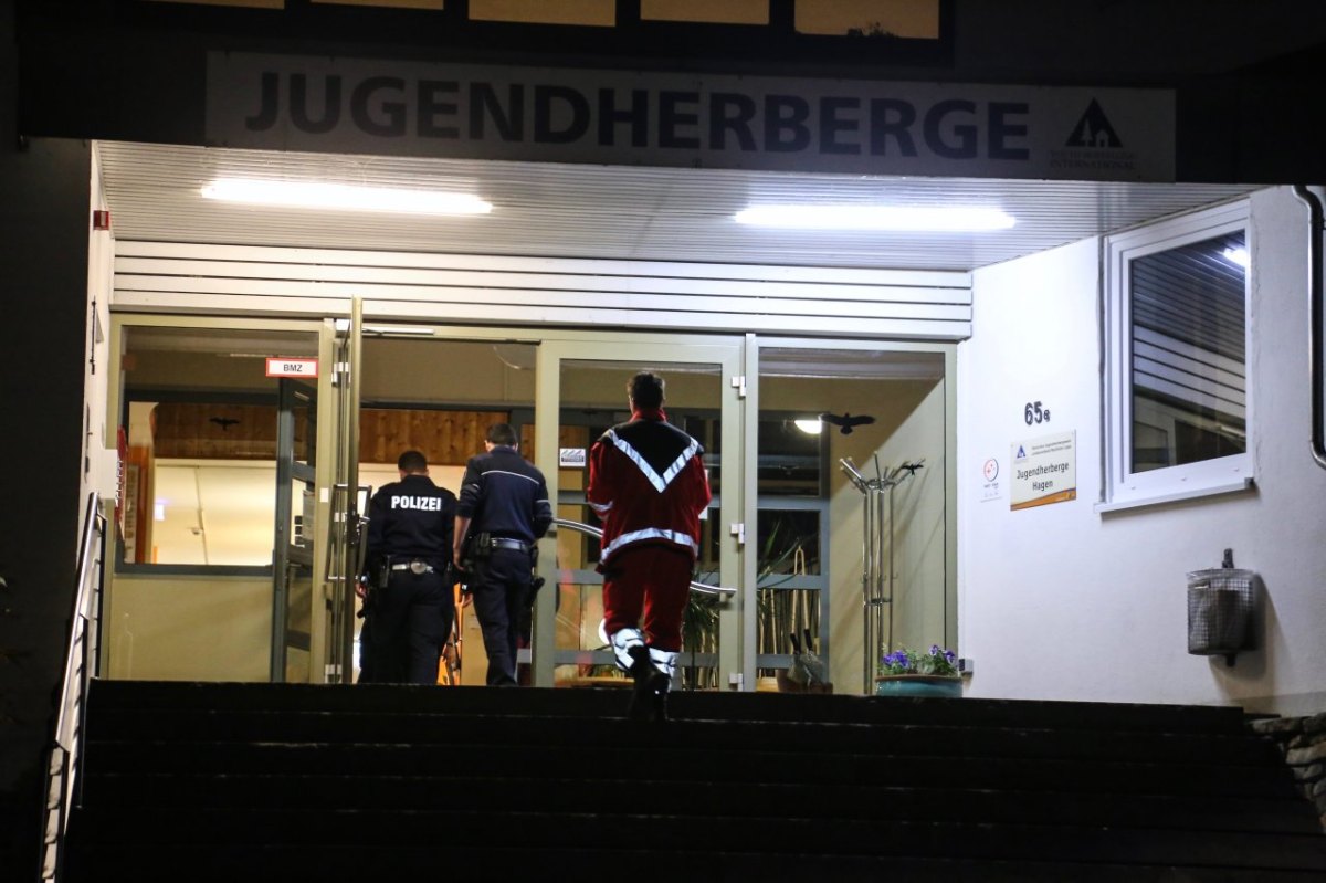 massenpanik-jugendherberge-hagen.jpg