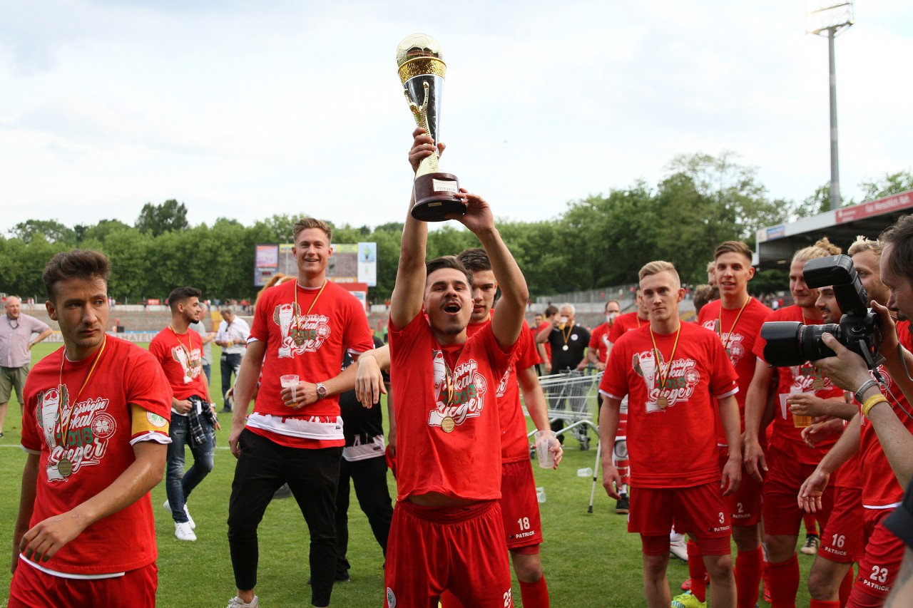 Finaltag der Amateure: Rot-Weiß Oberhausen siegte im letzten Jahr im Niederrhein-Pokalfinale.