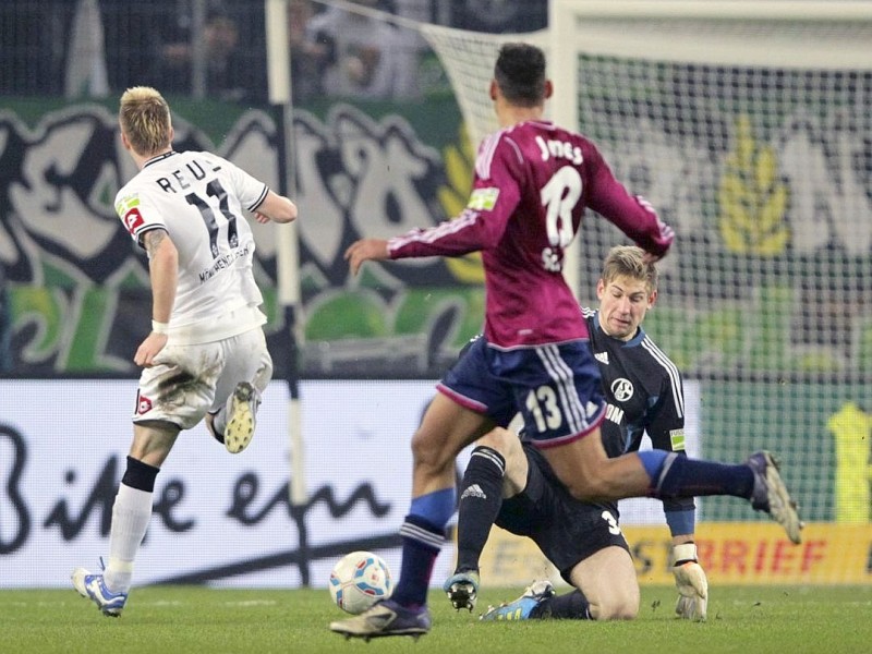 Der amtierende Pokalsieger FC Schalke 04 verliert im Achtelfinale des DFB-Pokals mit 1:3 gegen Borussia Mönchengladbach.