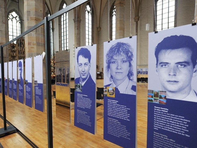 In der Petri-Kirche findet bis zum 28. Januar 2012 die Ausstellung Opfer rechter Gewalt statt. Zu den Opfern gehören auch die ermordeten Polizeibeamten Mathias Larisch von Woltowitz, Yvonne Hachtkemper und Thomas Goretzky.