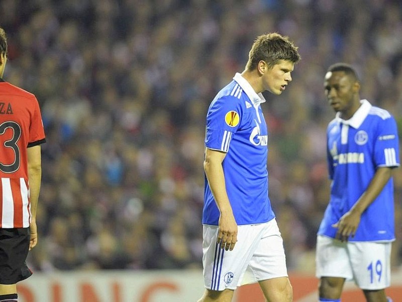 Enttäuschung beim FC Schalke: Trotz zwischenzeitlicher Führung durch Raúl und Klaas-Jan Huntelaar konnten die Königsblauen die Hinspiel-Niederlage nicht wettmachen.