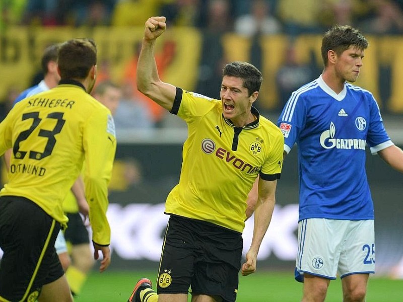 Der FC Schalke 04 hat das Revierderby gegen Borussia Dortmund mit 2:1 (1:0) gewonnen.