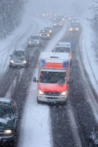 Auch in Düsseldorf schneite es am Freitag. Foto: Stefan Arend / WAZ Fotopool