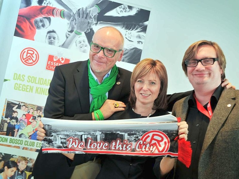 Freddy Fischer, SPD-Landtagsabgeordnete Petra Hinz, Michael Welling (Essener Chancen + Rot-Weiss Vorstand).