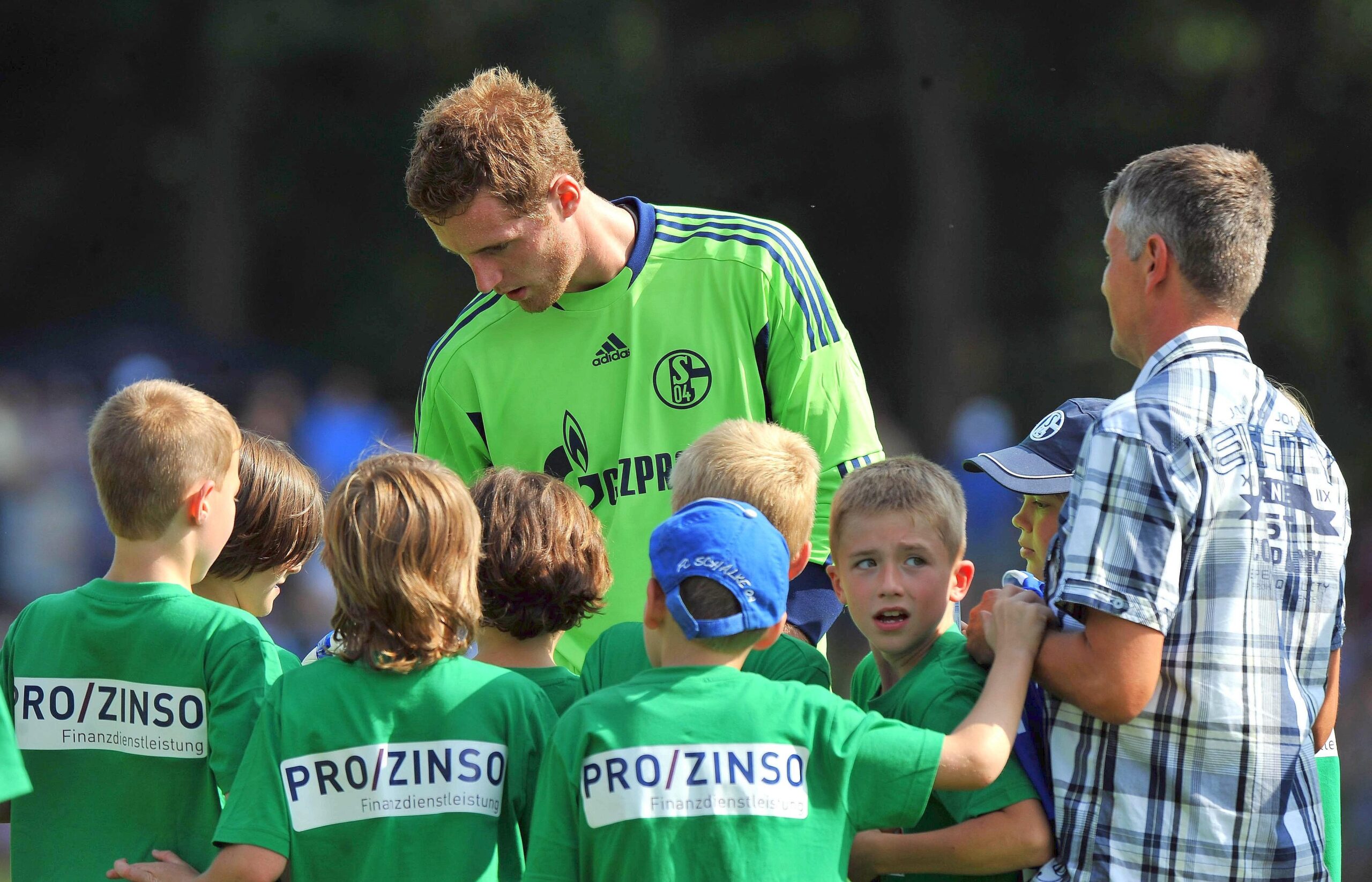 ... Vereinsvertreter zu überzeugen, darf er sich vorerst keine schweren Patzer erlauben. Tendenz: Er wird Schalkes 1.