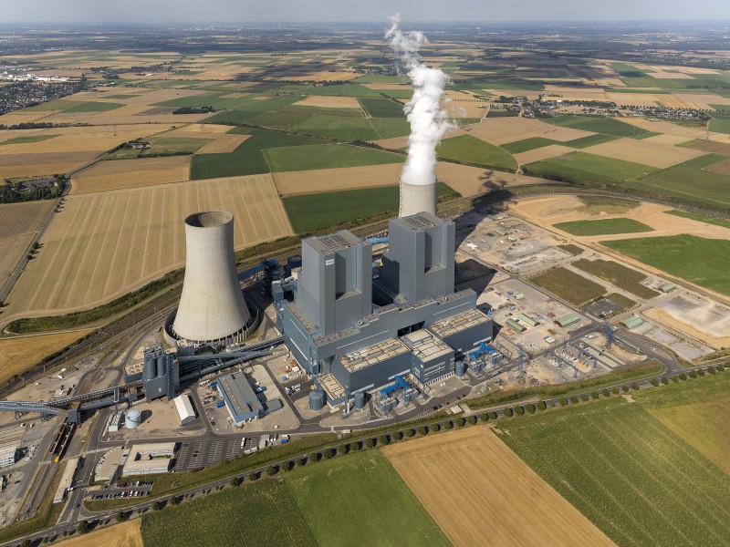 Das Braunkohle-Kraftwerk Neurath in Grevenbroich ist Deutschlands größtes Kraftwerk – mit einer Brutto-Leistung von 2200 MW.