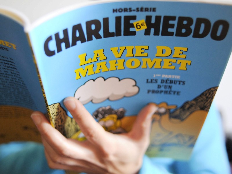 ... der islam-kritischen Satirezeitschrift Charlie Hebdo in Paris...