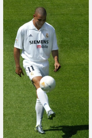 Weltfußballer des Jahres 2002: Ronaldo (Brasilien).